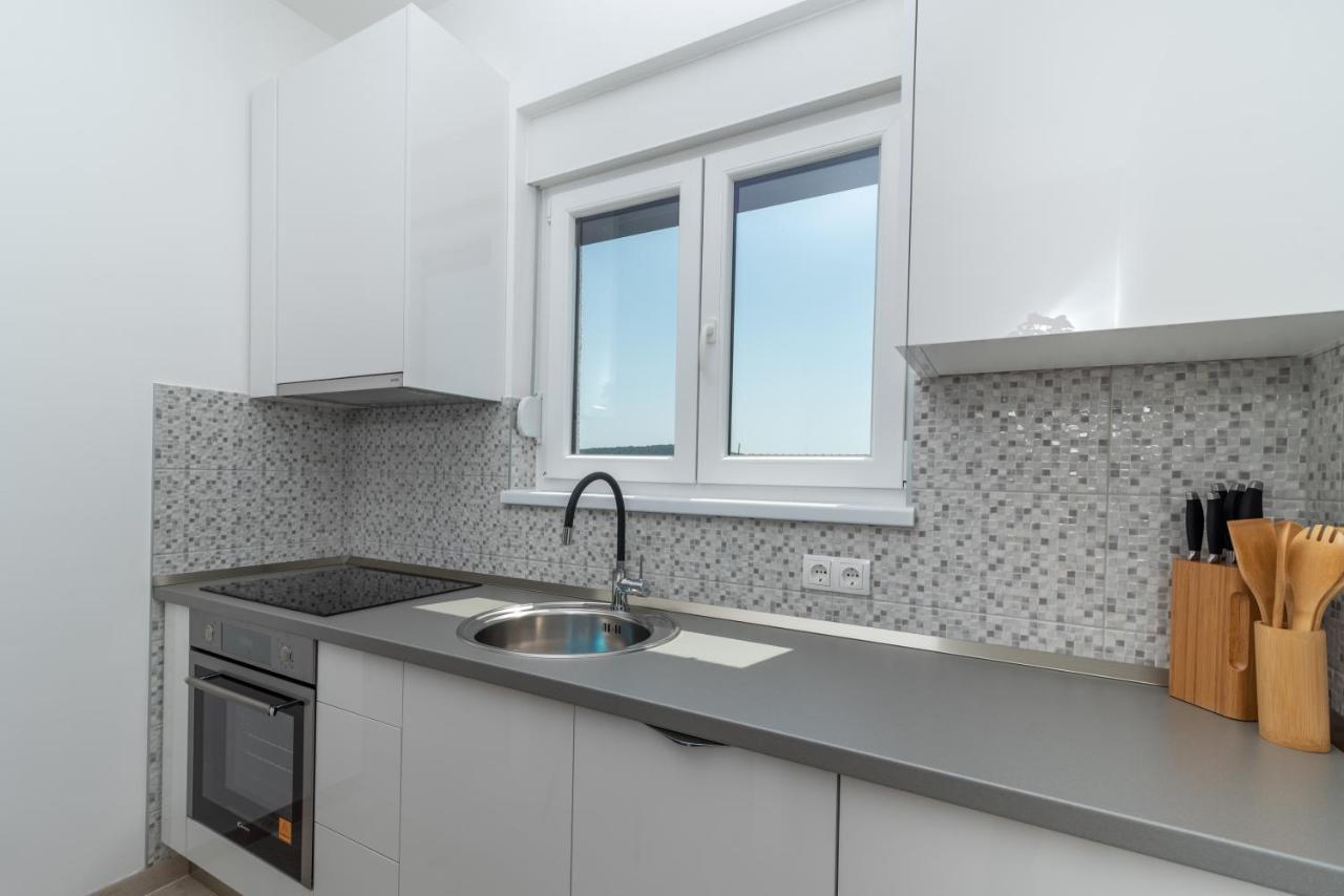Apartman Pjer Trogir Ngoại thất bức ảnh
